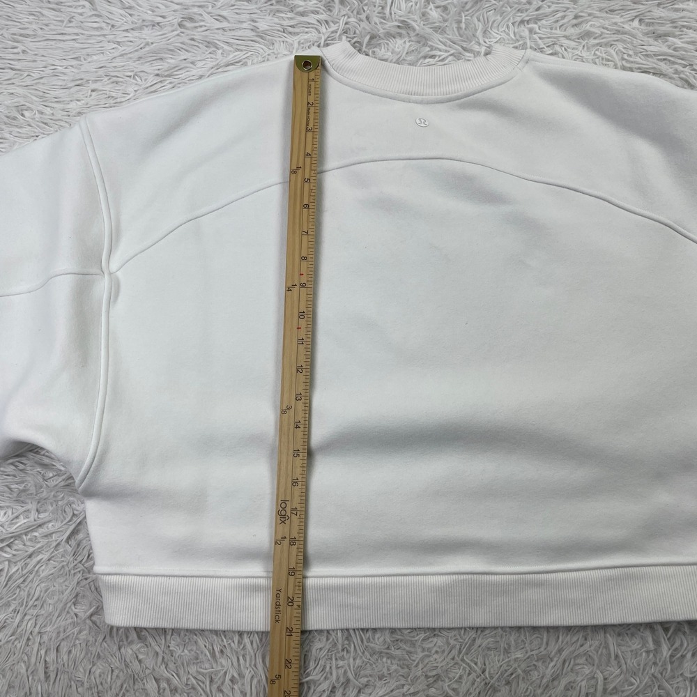 Lululemon Sweater Womens Large White Softstreme Perfectly Oversized Cropped Crew - Picture 7 of 8